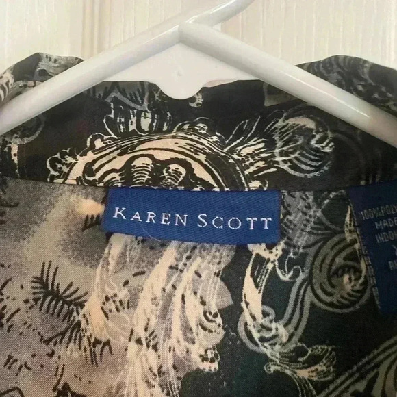 Karen Scott Black/White Long Sleeved Button Down Women’s Blouse Size XL - Picture 3 of 9